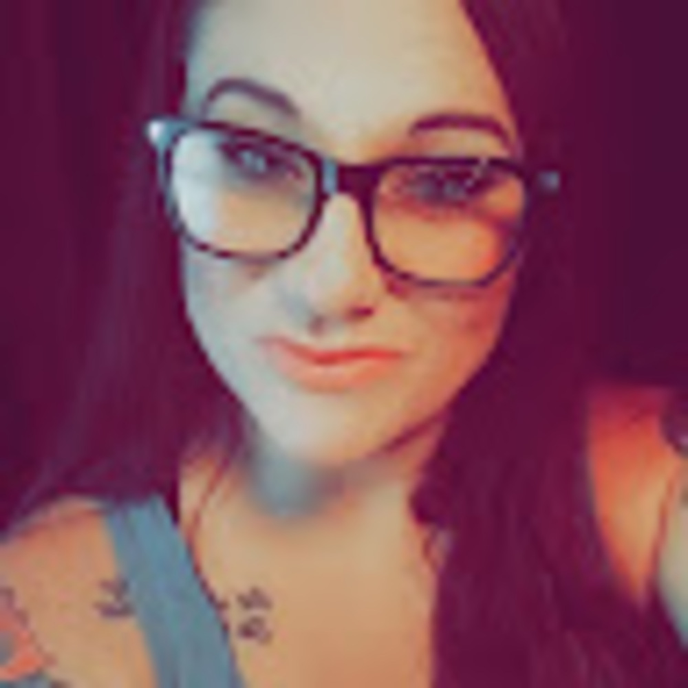 Meet your Posher, Leigh ann